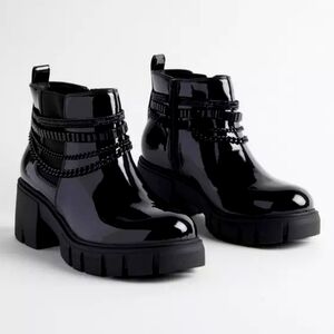 Torrid Women's Size 13 WW chain detail Extra Wide Black Shinny Bootie